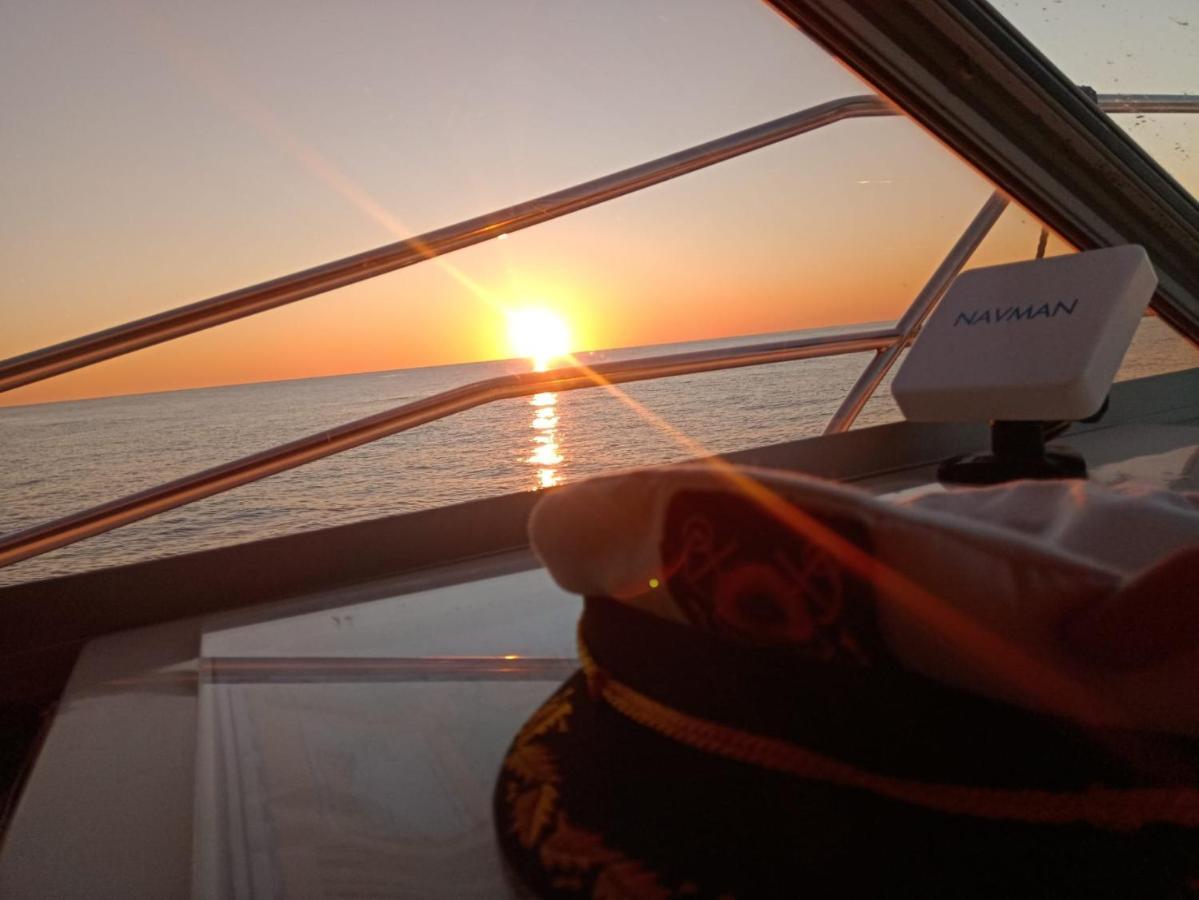 Diamantedouro - Boat Hotel Вила Нова ди Гая Екстериор снимка