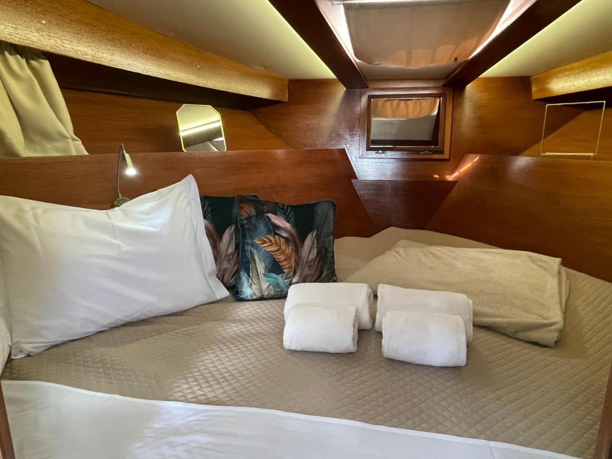 Diamantedouro - Boat Hotel Вила Нова ди Гая Екстериор снимка